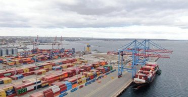 В обход Польши: экспортные грузы из Украины станут переправлять по Дунаю (фото)