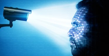 Посадили в тюрьму, избили, обесчестили: система распознавания лиц сломала жизнь американцу