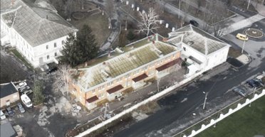 Замовили холодильники з Росії: ЗМІ дізналися подробиці капремонту лікарні у Полтаві (фото)