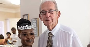 24-річна американка вийшла заміж за 85-річного і мріє народити йому його першу дитину