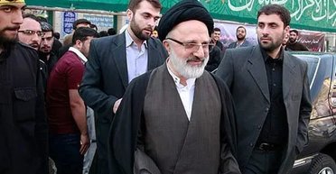 "Пакують валізи": влада Ірану домовляється з Кремлем про втечу до РФ, — ЗМІ