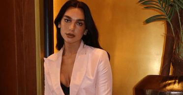 Дуа Ліпа, яка підтримує Україну, показалась з тарілкою вареників (фото)