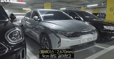 Преемник Rio: новый недорогой седан Kia впервые заметили на дорогах (видео)