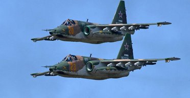 Россия хочет пускать "Герань-5" с самолетов Су-25: в Defense Express ответили, возможно ли это