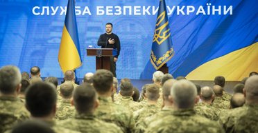 "Должны потерять еще больше": Зеленский озвучил ожидания от СБУ и поздравил с годовщиной