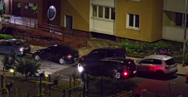 В Киеве неизвестный среди ночи устроил стрельбу, — соцсети (видео)