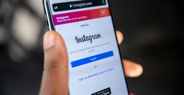 Instagram дозволить таємно дивитися Stories і не тільки: що відомо про нові функції (фото)