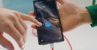 Как правильно заряжать смартфон, чтобы не испортить батарею: 4 простых правила