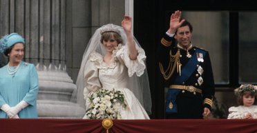 Коханець Діани та зради Чарльза: випливла неприємна правда про перший шлюб британського короля