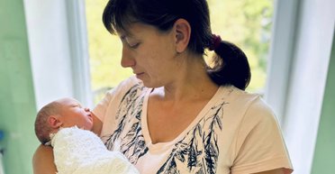 Уникальная операция: во Львове женщина в пятый раз родила ребенка через кесарево сечение (фото)