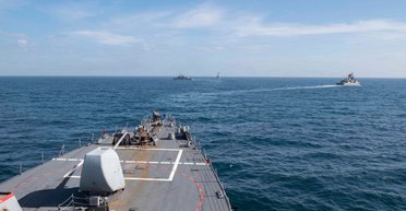 "Международный вызов": Пентагон объявил о начале операции Prosperity Guardian против хуситов