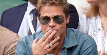 Війна троянд: на Бреда Пітта знову подали до суду