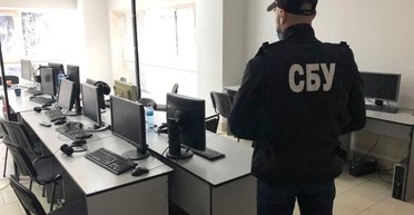 Экс-чиновник, директор школы и фанатка РФ: СБУ задержала сразу трех коллаборантов