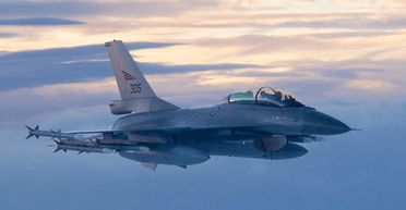 США разрешили трем странам передать Украине 65 истребителей F-16, — СМИ