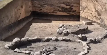 Выделяется среди артефактов: во время раскопок археологи нашли древнюю реликвию (фото)