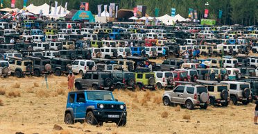 Позашляховики Suzuki Jimny встановили незвичайний світовий рекорд (фото)