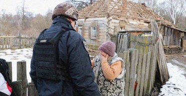 У Чернігівській області оголосили обов'язкову евакуацію: кого вивозять у першу чергу