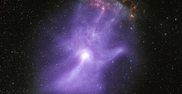 Астрономи перерахували "кістки" у знаменитій "руці Бога": їй зробили рентген (відео)