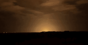 18 "прильотів" й великі втрати: Сили оборони атакували військовий табір у Курській області (відео)