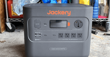 ТОП 8 сонячних генераторів 2024 року від Jackery, Bluetti, Ecoflow: характеристики (відео)