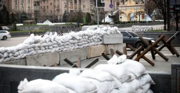 Їжаки для оборони Києва терміново виготовляли з металу на підприємствах Владислави Молчанової, – офіцер ЗСУ