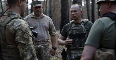 Напружена обстановка: на Куп'янському напрямку ЗС РФ стягують нові сили, — Сирський (фото)