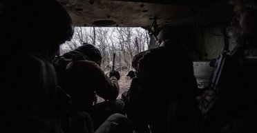 Поселок оказался крепким орешком: оккупанты пытаются захватить Максимильяновку, — военкор