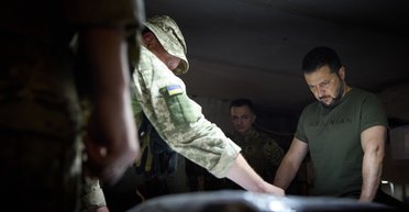 "Швидше і масштабніше, ніж у Бахмуті": Зеленський розповів про ситуацію в Авдіївці (відео)