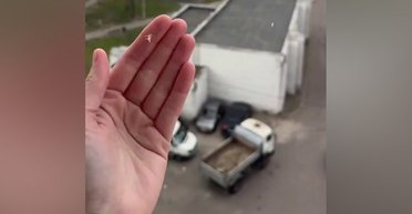 Місяць до літа: у Києві пішов сніг, якою буде погода весь тиждень (відео)