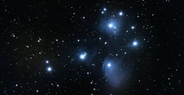 Знаменитые "Семь сестер" в космосе в 20 раз больше, чем считали астрономы (фото)