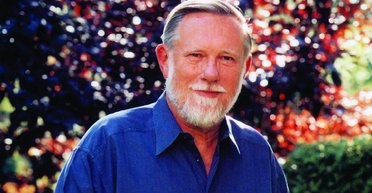 Умер соучредитель Adobe и "папа" формата PDF: что известно о докторе Чарльзе Гешке