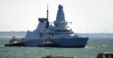 Defender в Черном море. Как связаны маневры британского эсминца, заявления Меркель и будущее Европы