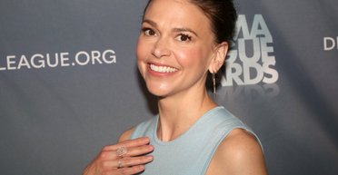 Зірка американських мюзиклів подає на розлучення на тлі чуток про роман із Г'ю Джекманом (фото)