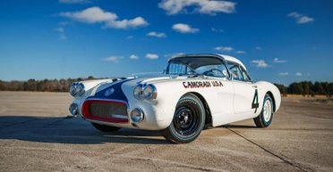 Старый 65-летний Chevrolet выставили на аукцион по цене более миллиона долларов (видео)