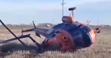 "Жорстка посадка": в Росії впав гелікоптер Мі-2 через відмову двигуна (відео)