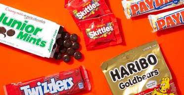 Начал вести себя странно: мать случайно купила сыну конфеты с наркотиком (фото)