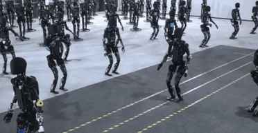 В Китае создадут армию из человекоподобных роботов, чтобы победить Optimus Илона Маска