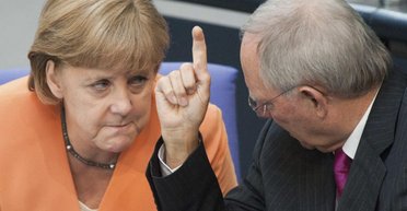 Модные преступления. 7 проколов в гардеробе женщин-политиков