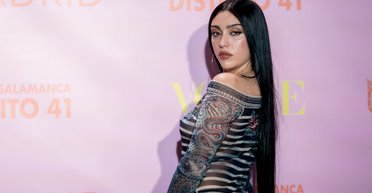 Дочка Мадонни прийшла на вечірку Vogue у прозорій сукні (фото)