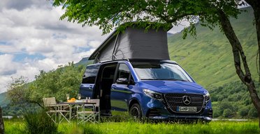 Mercedes-Benz презентовал спортивный дом на колесах на базе V-Class (фото)