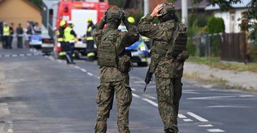 30 процентов поляков покинут страну, если нападет Россия, — опрос