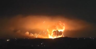 Было 3-балльное землетрясение: Израиль взорвал военные объекты в Тартусе вблизи базы ВС РФ (видео)