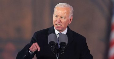 "Украина никогда не даст России победить". Историческая речь Байдена: полный текст