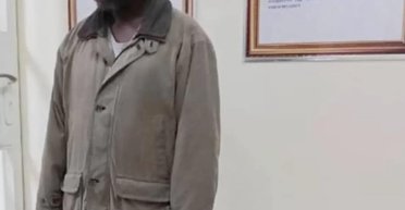 СМИ пишут, что в Таджикистане темнокожего мужчину приняли за "джинна": появилась реакция властей (видео)