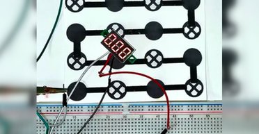 Новий пристрій на основі звичайного паперу генерує енергію з повітря: як це можливо