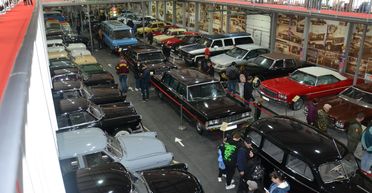 В Киеве открылся впечатляющий автомузей "Колеса истории" (фото)