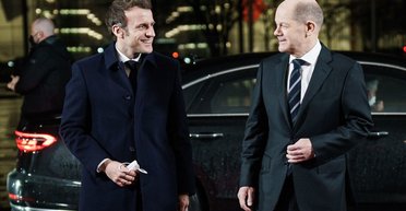 Захід змінює ставлення до Путіна. Чому Макрон заговорив про відправку військ в Україну