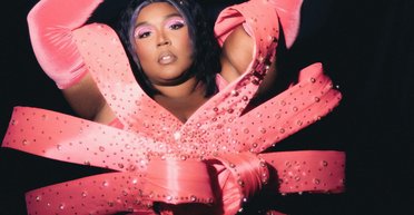 Співачка Ліззо вперше прокоментувала звинувачення проти неї