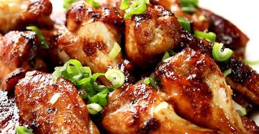 Пальчики оближеш: як приготувати найкращі маринади для курки