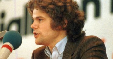 Кучерява шевелюра і дитяча мрія, що здійснилася: 6 цікавих фактів про Олафа Шольца